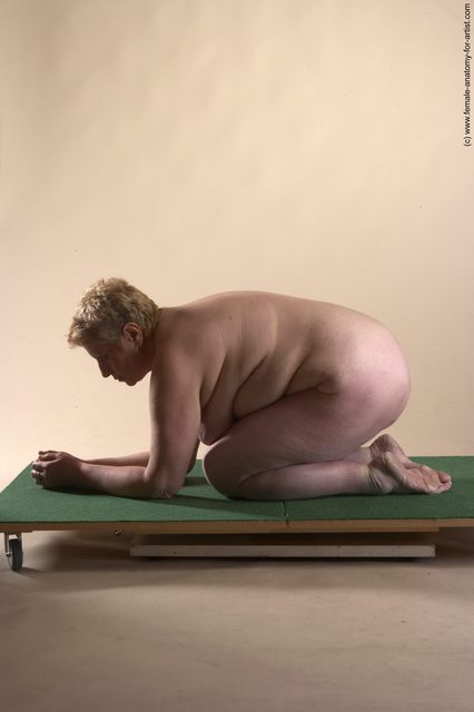 Nude Woman White Sitting poses - ALL Average short blond Sitting poses - on knees